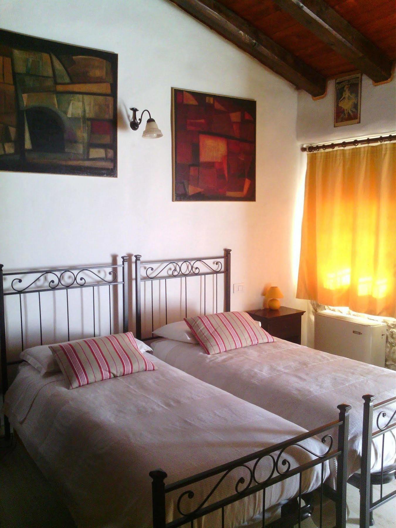 Albergo Julienne Arba المظهر الخارجي الصورة